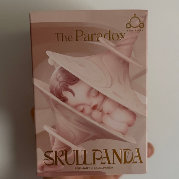Skullpanda The Paradox The Hold Figure NIB POPNOW - Picture 2 of 3